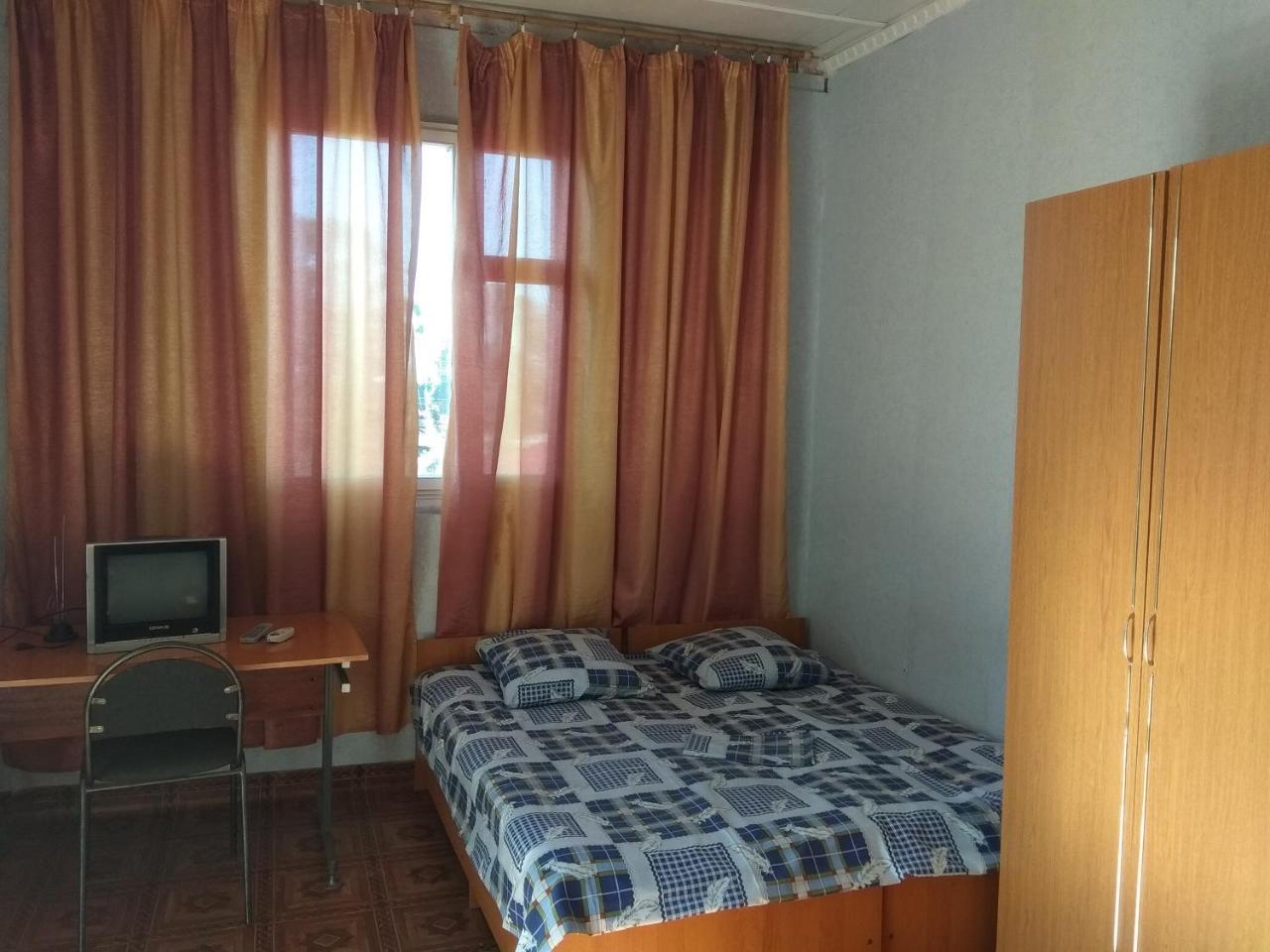 Guesthouse On Kabardinskaya 139A Gagra Esterno foto