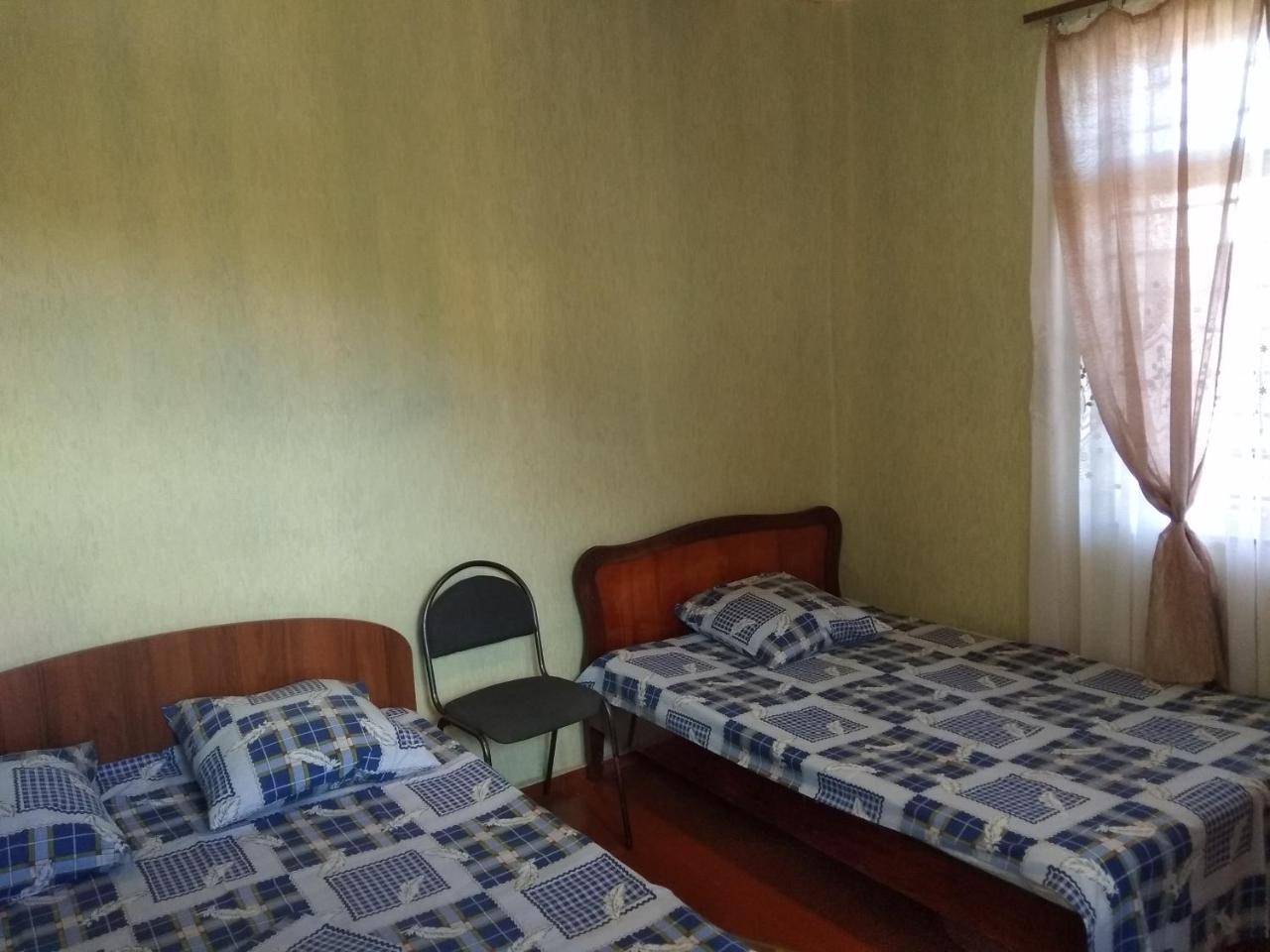 Guesthouse On Kabardinskaya 139A Gagra Esterno foto